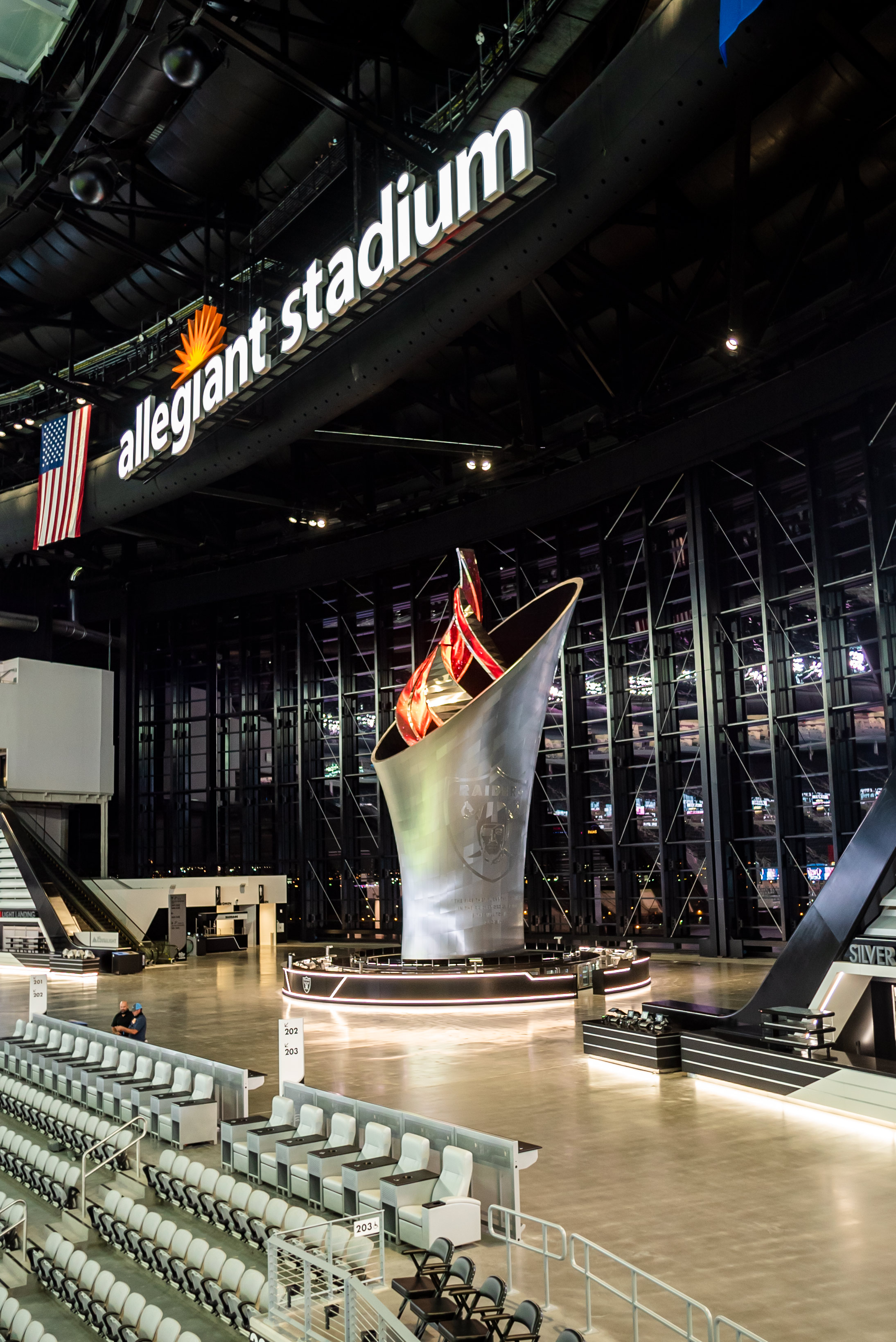 ASTOUND_LasVegasRaiders_2020_AllegiantStadium_Torch_Final_(4)